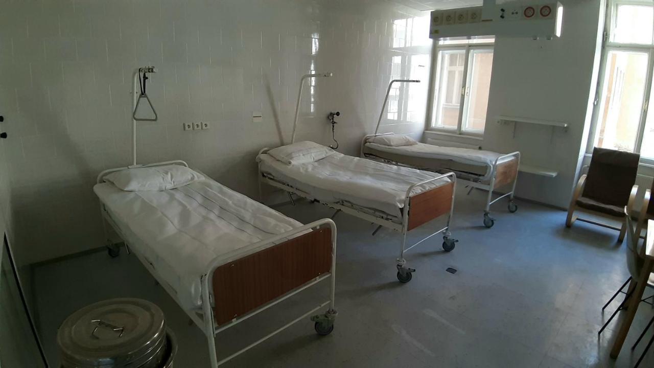 Хостел Franz Kafka Spital Брно Экстерьер фото
