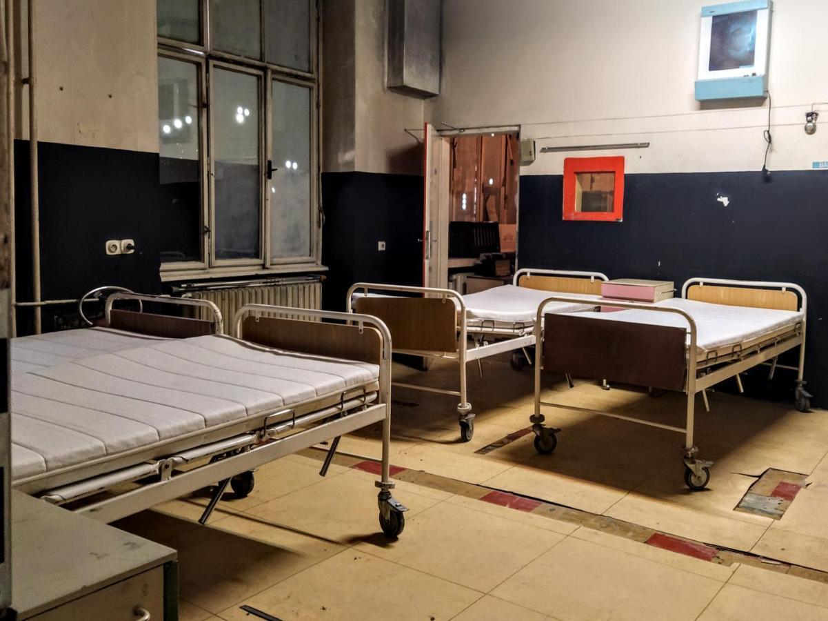 Хостел Franz Kafka Spital Брно Экстерьер фото