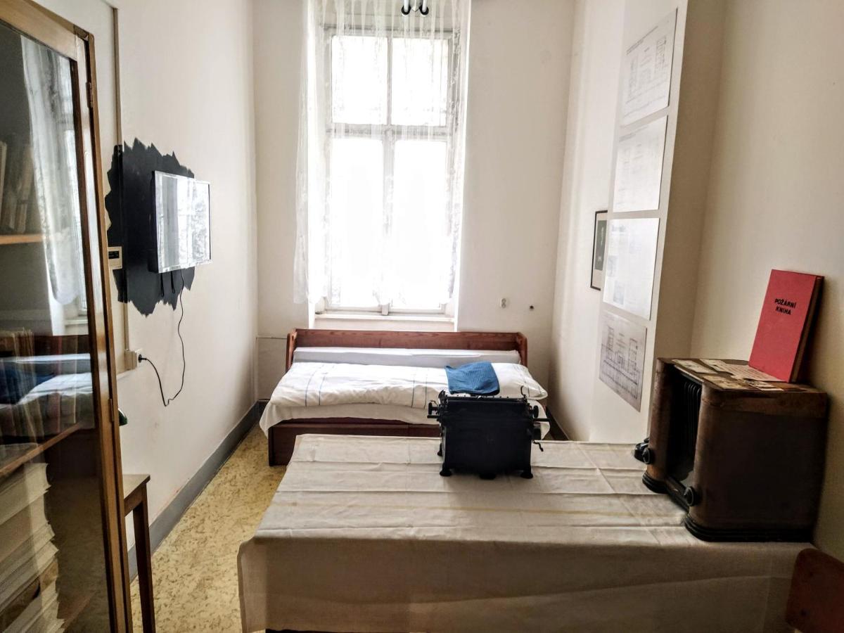 Хостел Franz Kafka Spital Брно Экстерьер фото
